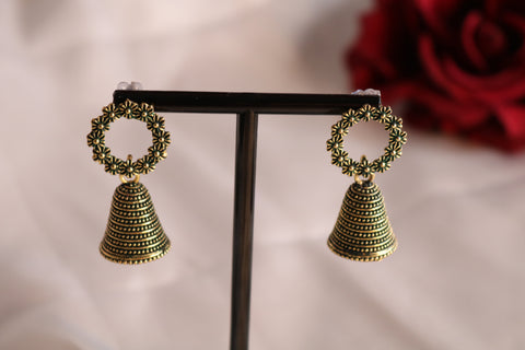 Shramya Christmas Wreath with Bell Earring