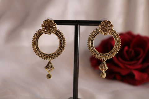 Shramya Traditional Studded Chandbali Earring