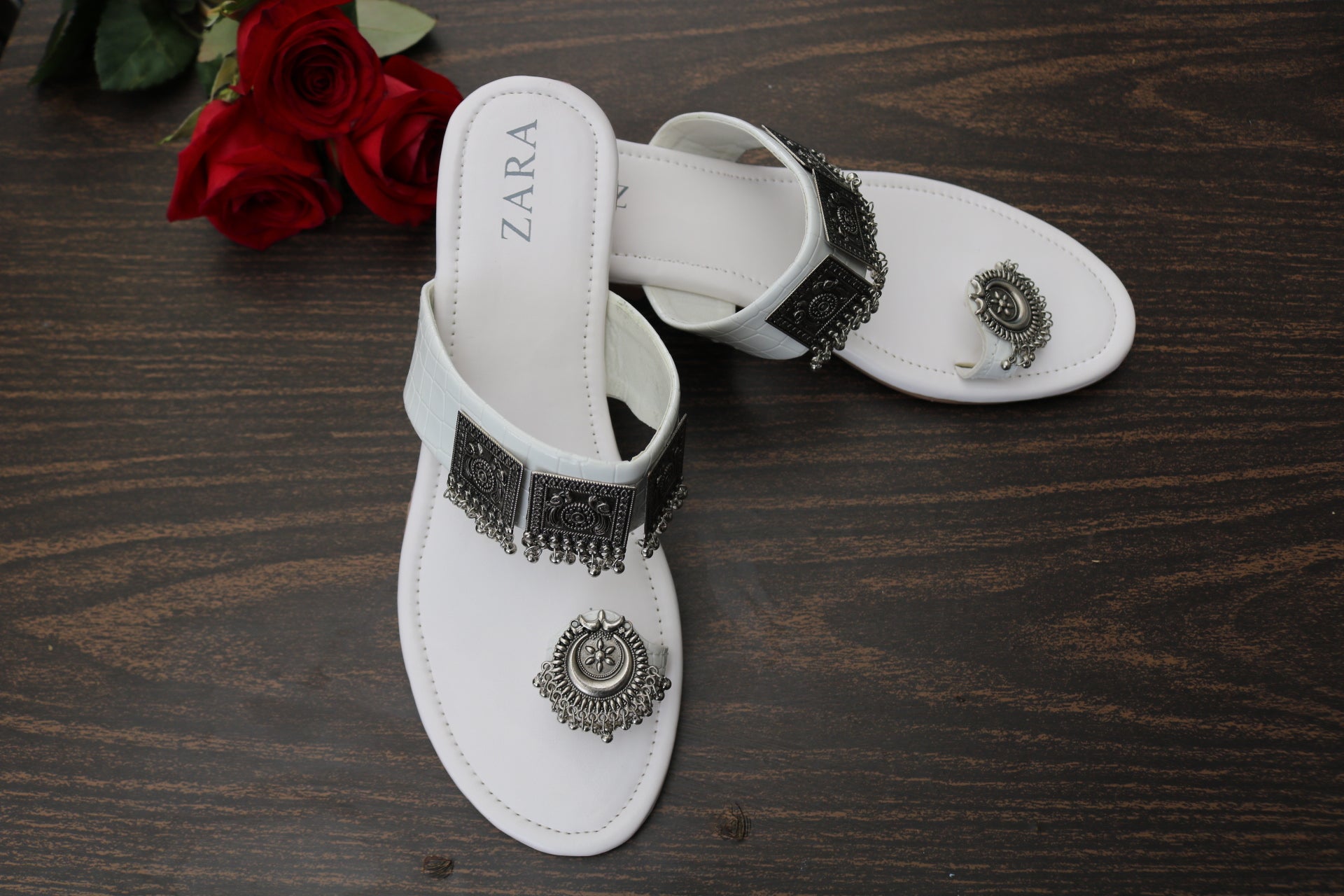 white kolhapuri chappal