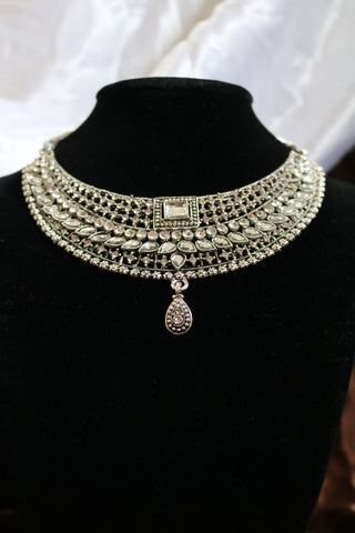 Shramya Silver-toned Kundan Choker Necklace Set