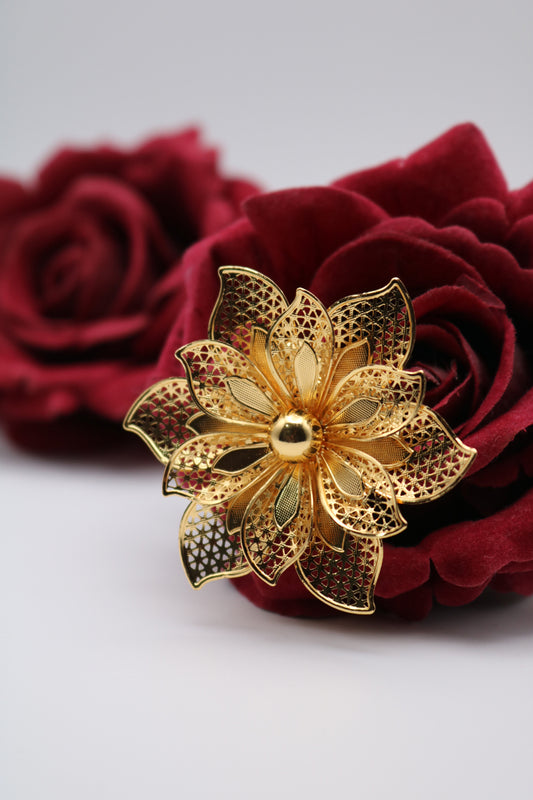 Shramya gold-plated Flower Ring