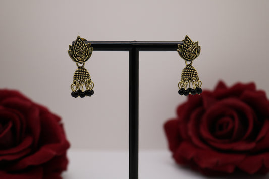 Shramya Gold-plated Lotus Design Studded Black Earring