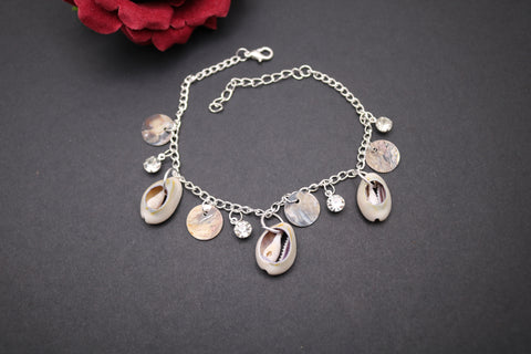 Shramya Sea Shell Anklet