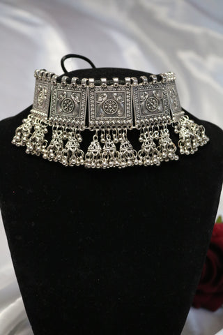 Shramya Traditional Oxidized Choker