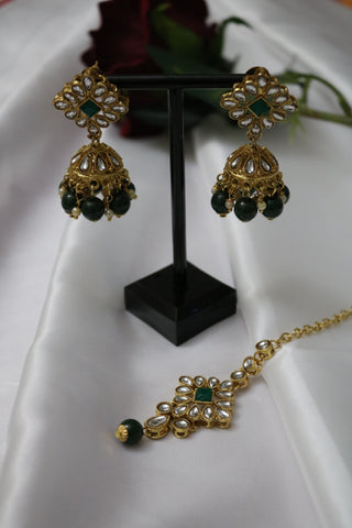 Shramya Kundan Necklace Earrings Maang Tikka Set Indian Wedding Jewelry Set